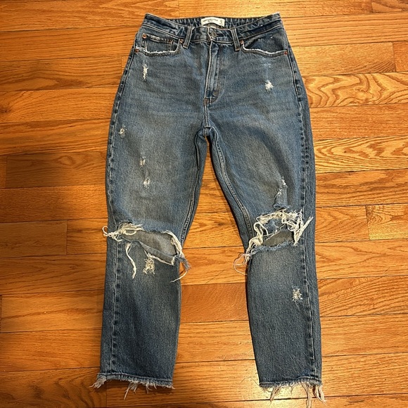 Abercrombie & Fitch The Mom High Rise Curve Love Jeans Size 27/4 - Picture 5 of 7